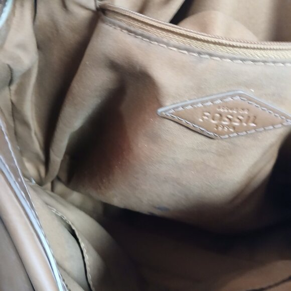 Fossil Cream and Tan Satchel - Picture 2 of 11